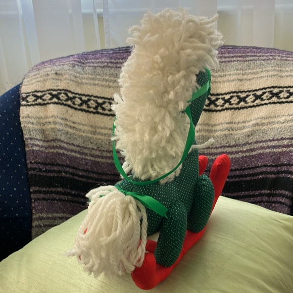 VINTAGE HOBBYHORSE HANDCRAFTED GREEN DOTTED SWISS WHITE MANE RED ROCKERS 12”tall - Picture 7 of 8